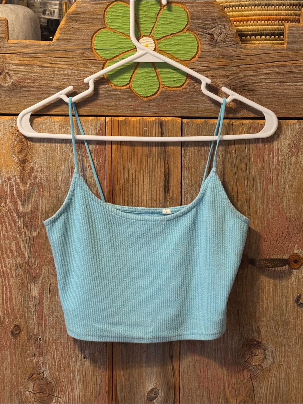 Me to We Light Blue Ribbed Spaghetti-Strap Crop Camisole stretchy medium